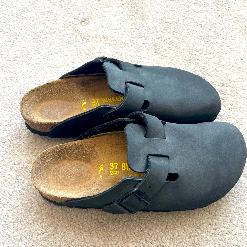 Birkenstock black clogs, size 37